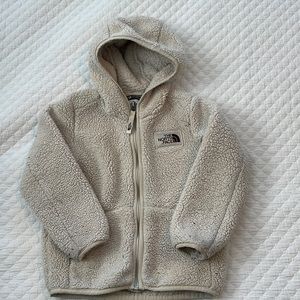 Northface Fuzzy Jacket Size 5